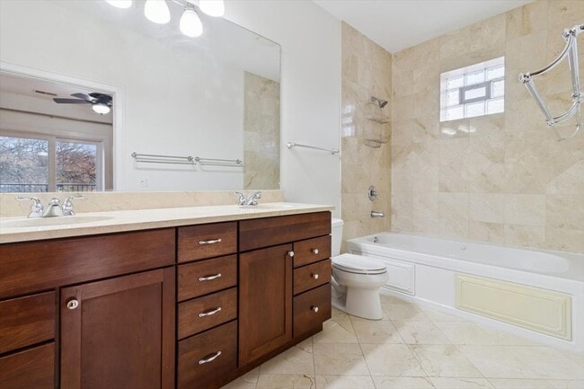 Building Photo - 6436 N Lehigh Ave