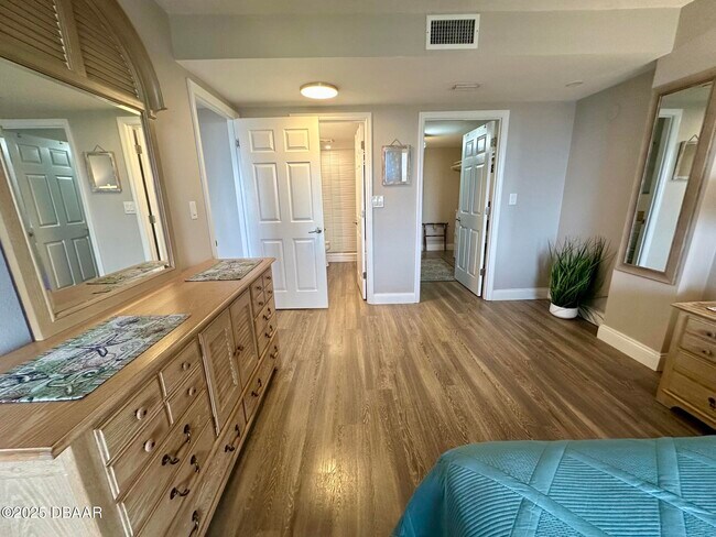 Building Photo - 2900 N Atlantic Ave