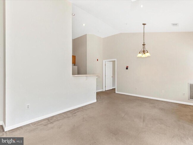 Building Photo - 501 Patton Cir