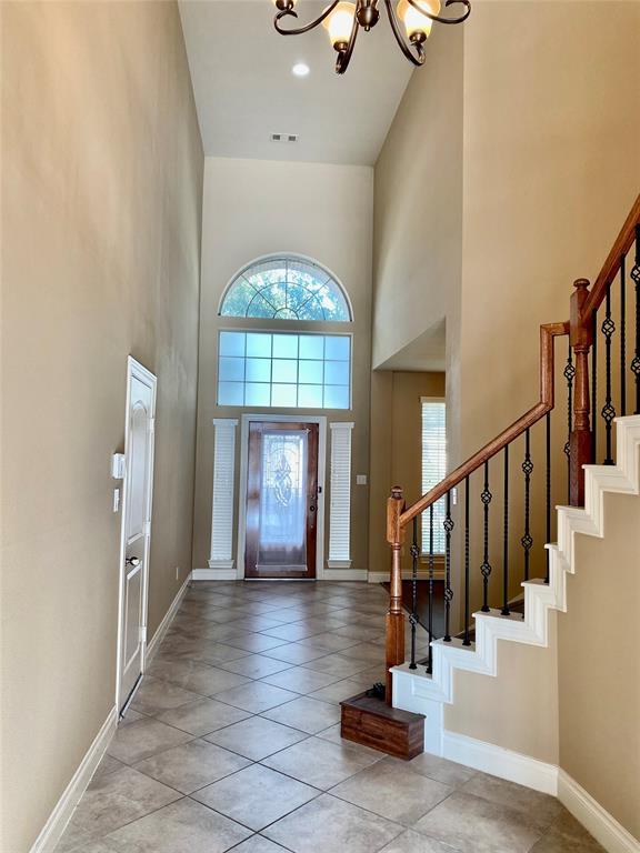 Building Photo - 25503 Lockspur Dr