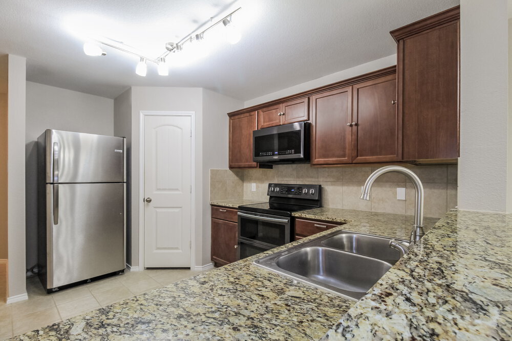 Building Photo - 2484 French St