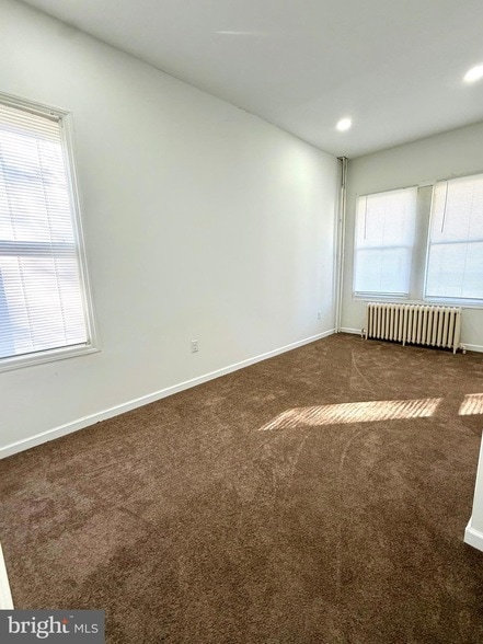 Building Photo - 1906 49th St