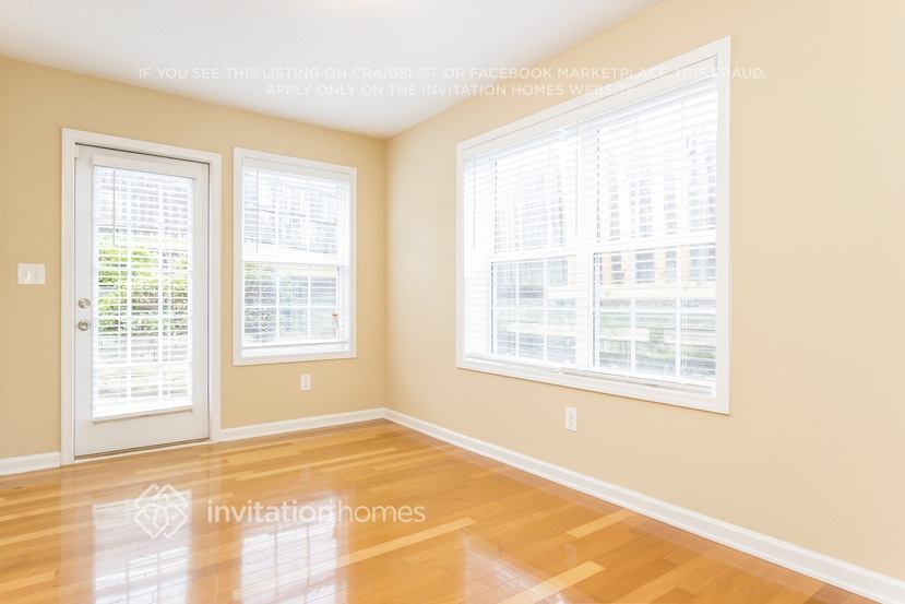 Building Photo - 2961 Tiffany Mazelle Ct