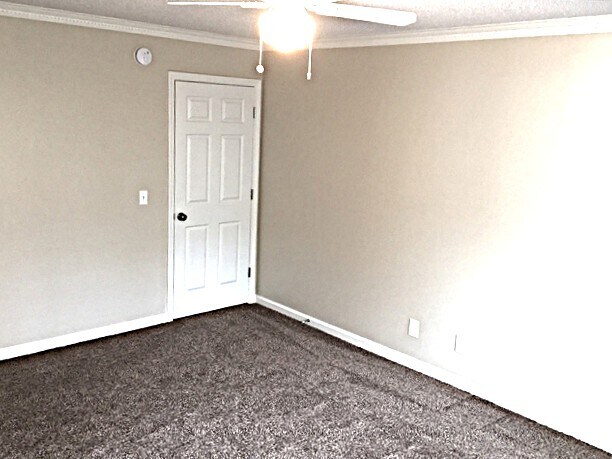 Building Photo - 436 Plantation Pl