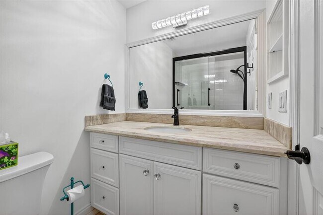 Building Photo - 2121 S Ocean Blvd