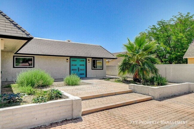 Building Photo - 3962 Euclid St