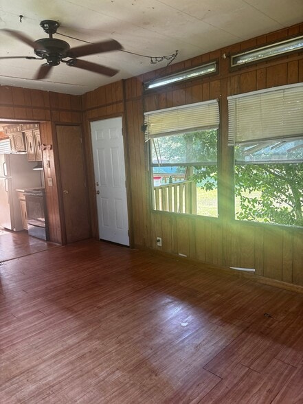 Building Photo - 55 Rose Hill Dr