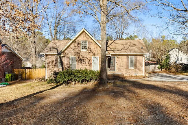 Building Photo - 46 Forest Trail Ct