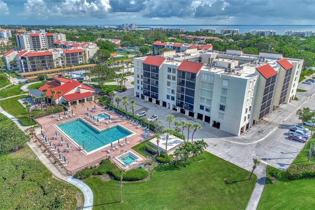 Building Photo - 1945 Gulf of Mexico Dr