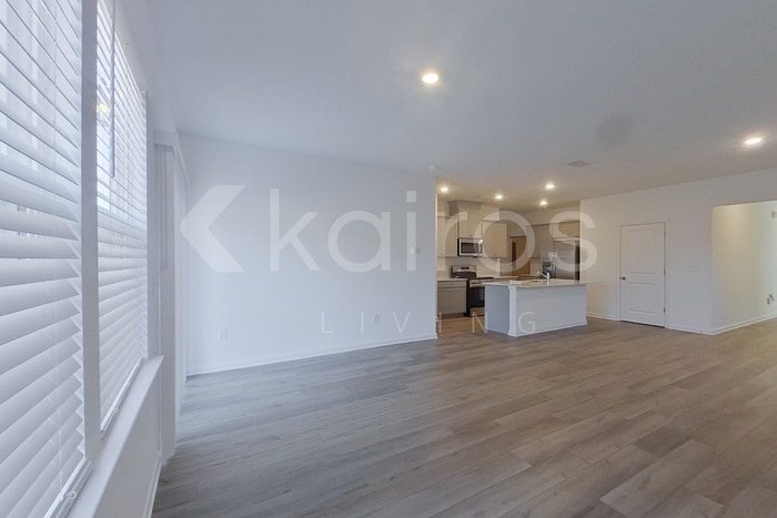 Building Photo - 210 Birch Ave