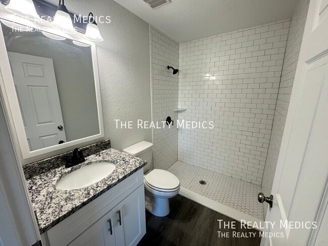 Building Photo - 8145 Cozumel Ln