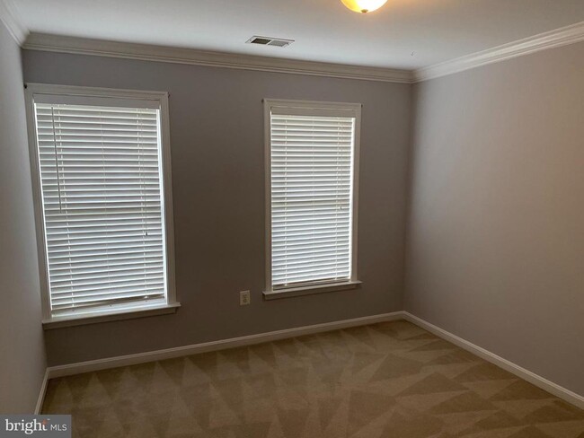 Building Photo - 14075 Wellman Ct