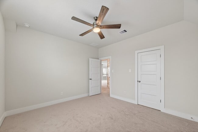 Building Photo - 6822 Ivory Sedge Trl