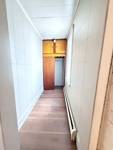 Building Photo - 113 N Center St