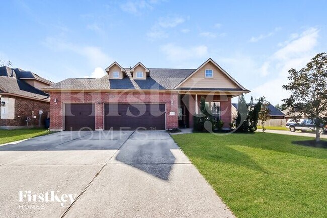 Primary Photo - 21630 Hansom Dr