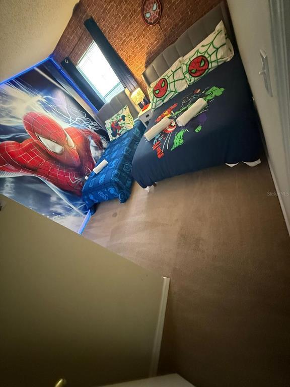 Building Photo - 334 Grosvenor Loop