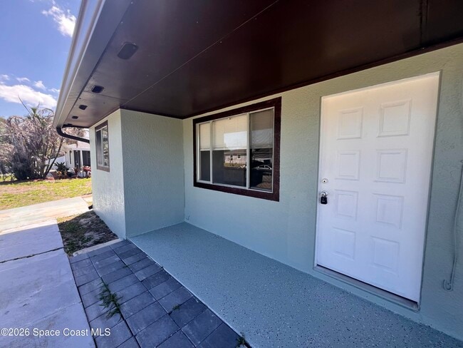 Building Photo - 460 Bargello Ave SE