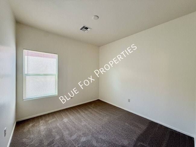 Building Photo - 6658 S Stone Fly Dr