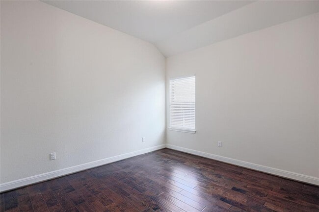 Building Photo - 186 Brentwood Dr