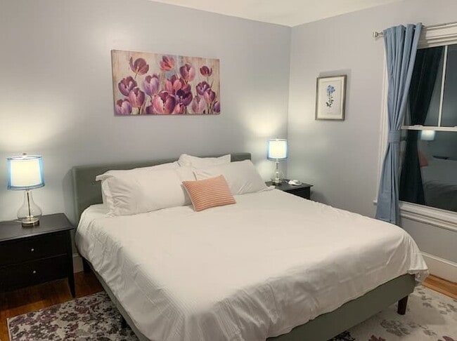 Building Photo - 593 Washington Ave