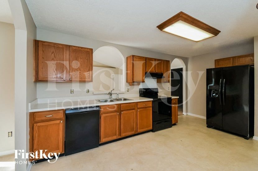 Building Photo - 536 Cozybrook Ln