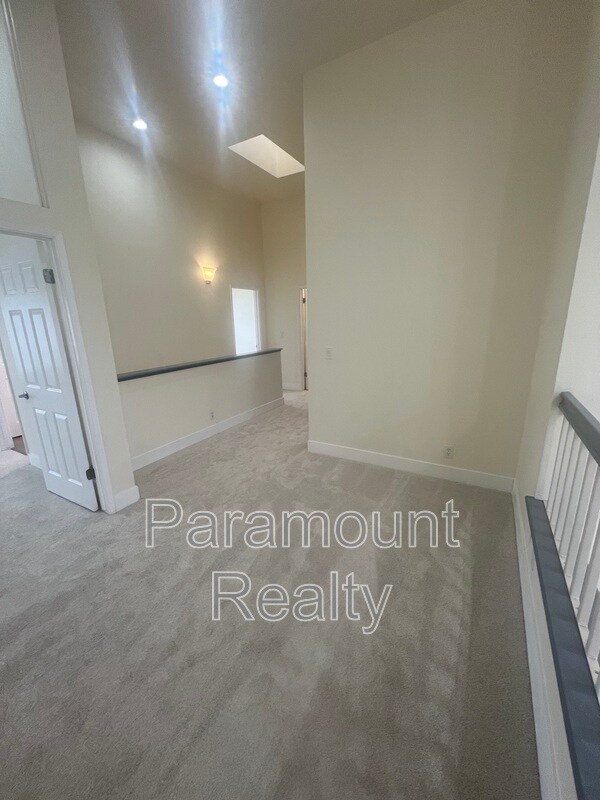 Building Photo - 1547 Chihong Dr