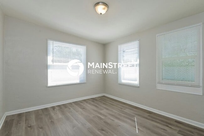 Building Photo - 3 Bedroom Pet-Friendly Home in Tucson, AZ ...
