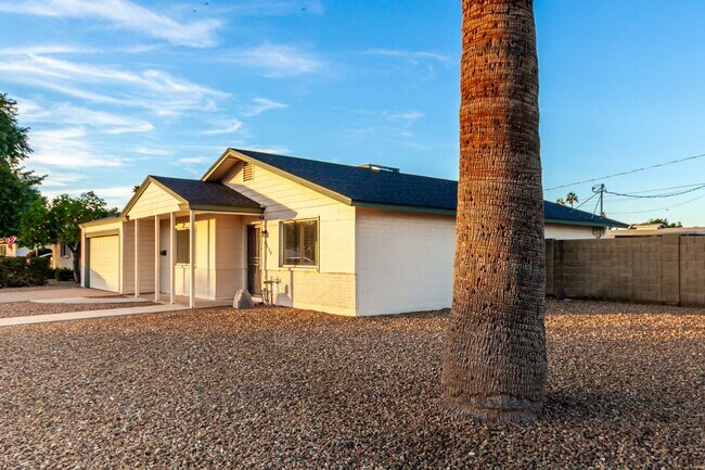 Building Photo - Scottsdale 3 bedroom long term rental