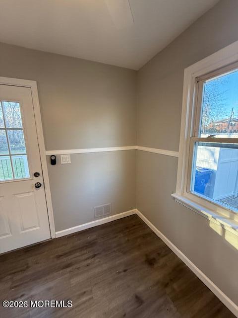 Building Photo - 539 Olive Pl