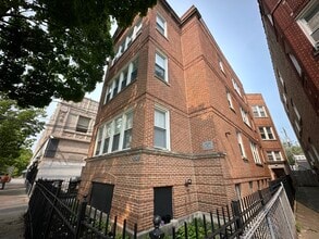 Building Photo - 6343 N Claremont Ave