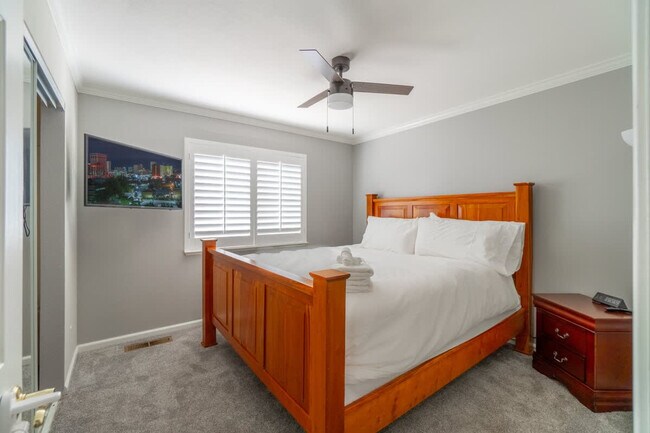 Building Photo - 14350 Ghost Rider Dr