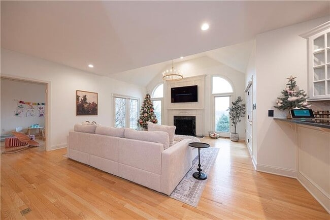 Building Photo - 1006 Sheriff's Ct