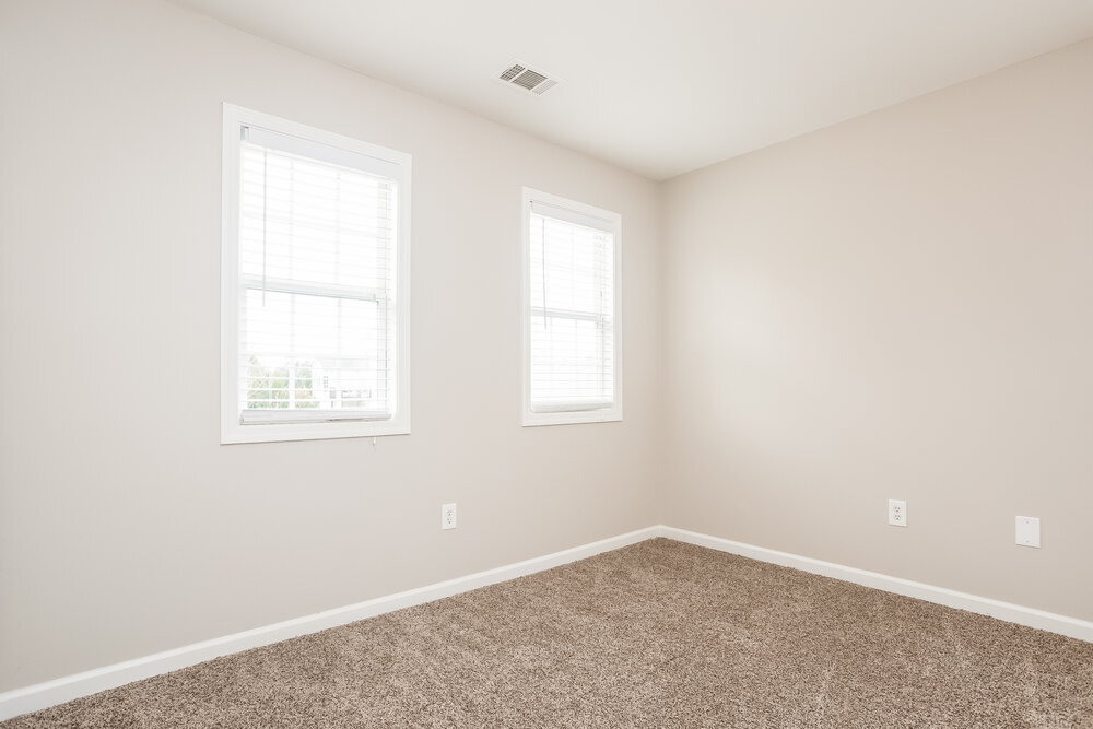 Building Photo - 880 Terrace Mill Dr