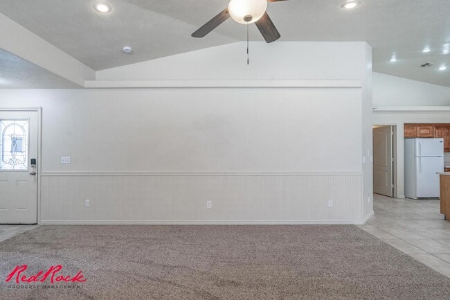 Building Photo - Fresh Carpet! Spacious 5-Bedroom Townhome