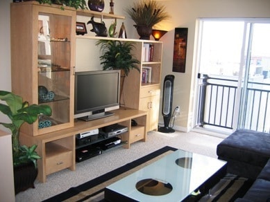 Building Photo - Light and Bright updated 1bed 1 bath Condo Unit available in downtown Seattle!