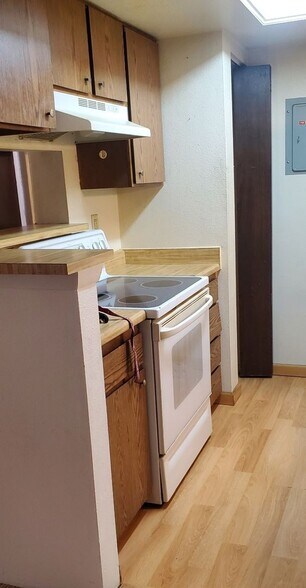 Building Photo - 14192 E Colorado Dr