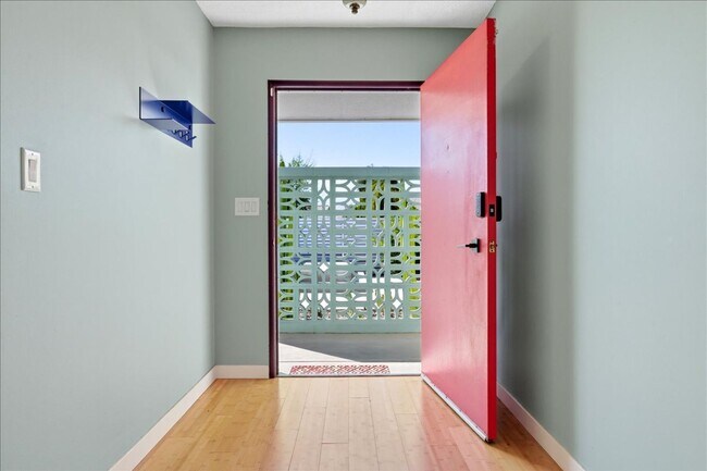 Building Photo - 3 bed / 2 Bath Mid-Century Home with Two-Car Garage, Soaking Pool and Manicured Backyard!