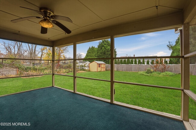 Building Photo - 1589 N Bay Ave