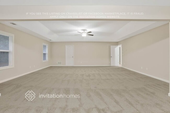 Building Photo - 4339 Shamrock Dr