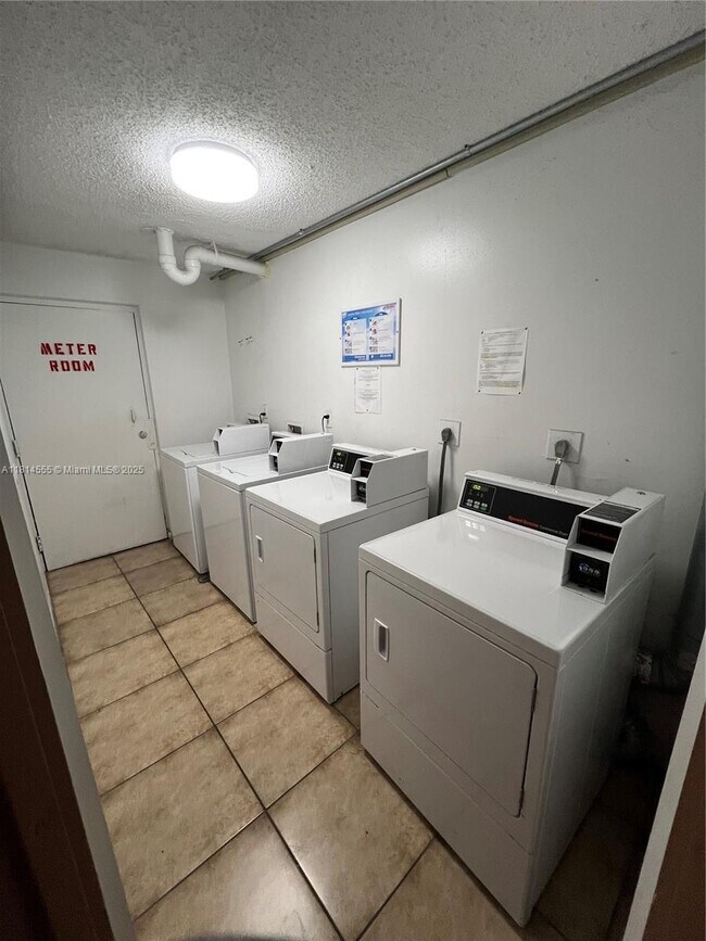 Building Photo - 7035 NW 186th St