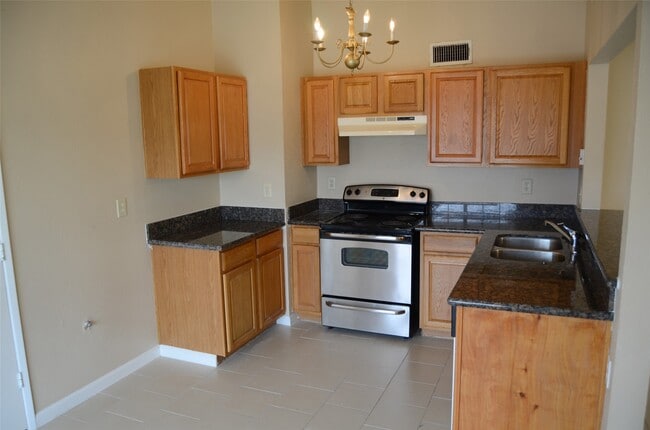 Building Photo - 17506 Bullis Gap Dr