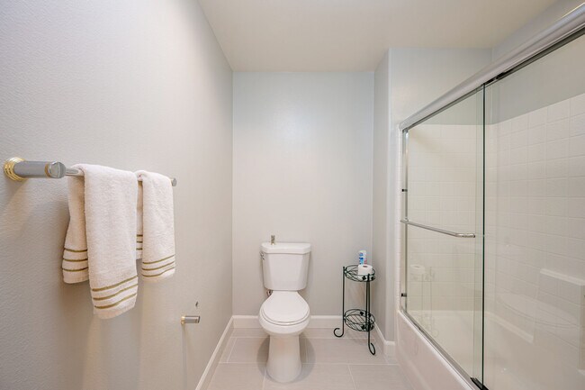 Building Photo - 104 Tropea Aisle