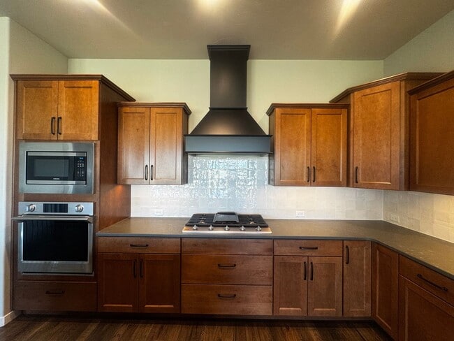 Building Photo - 9996 Antelope Ravine Dr