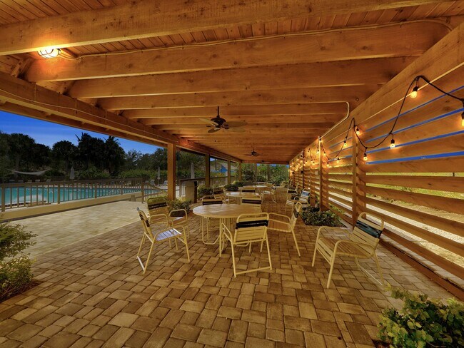 Building Photo - 3068 30th Ct