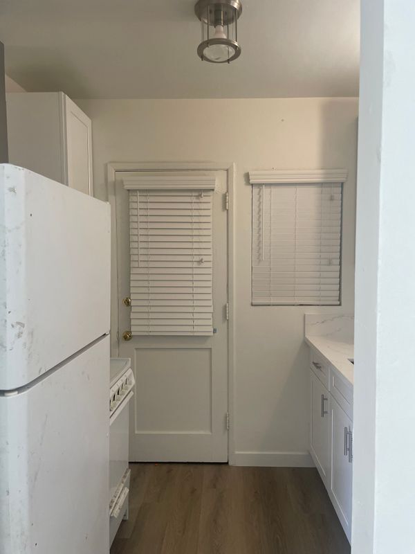 Building Photo - 5509 Cerritos Ave