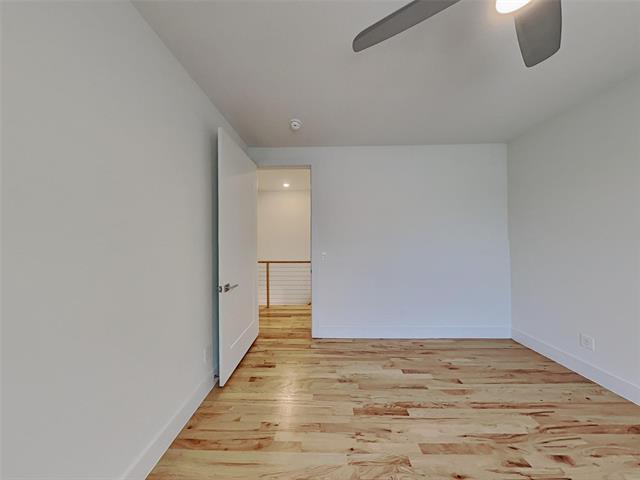Building Photo - 2343 Vagas St