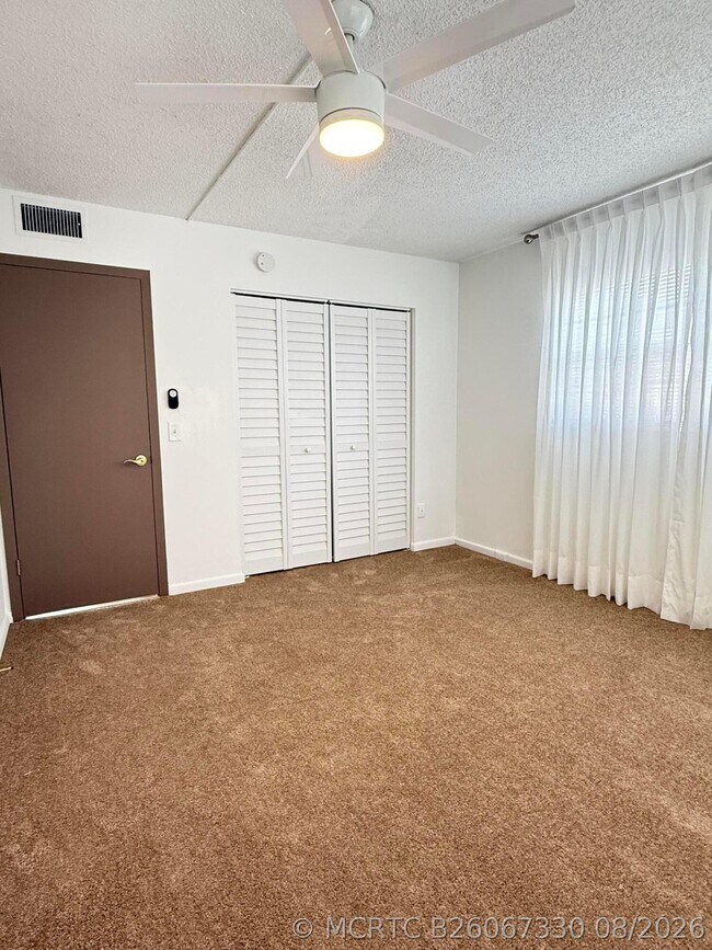 Building Photo - 9774 Glades Rd