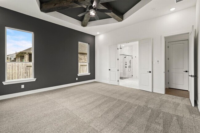 Building Photo - 3607 Wellborn Dr