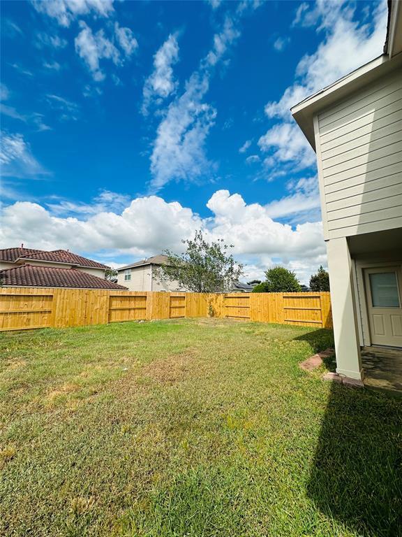 Building Photo - 19354 Otter Trail Ct