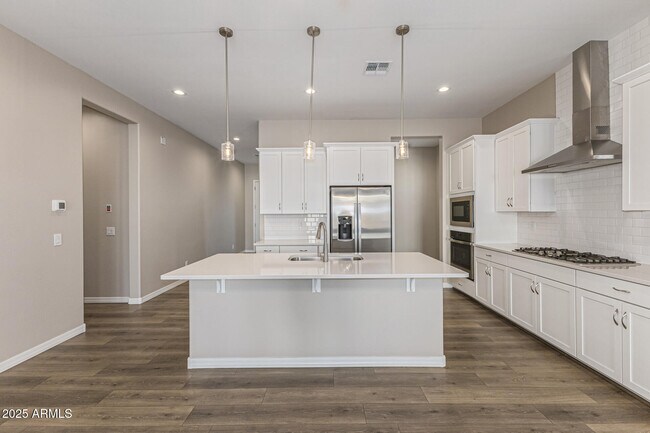 Building Photo - 20108 W Montecito Ave